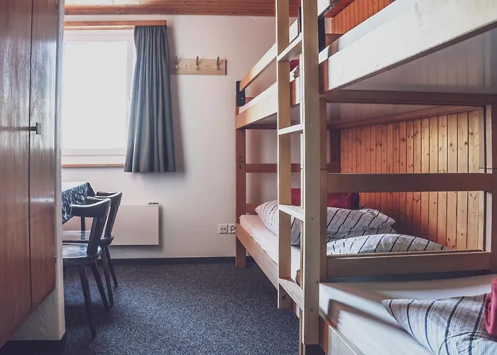 Albergue Berghostel Rinerhorn By Mountain Davos