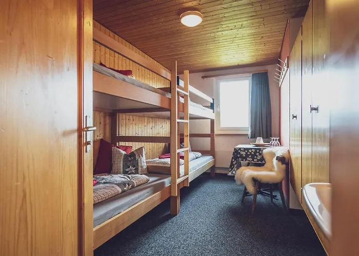 Albergue Berghostel Rinerhorn By Mountain Davos